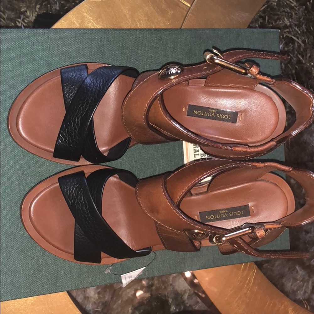 Women high heels brown size 39